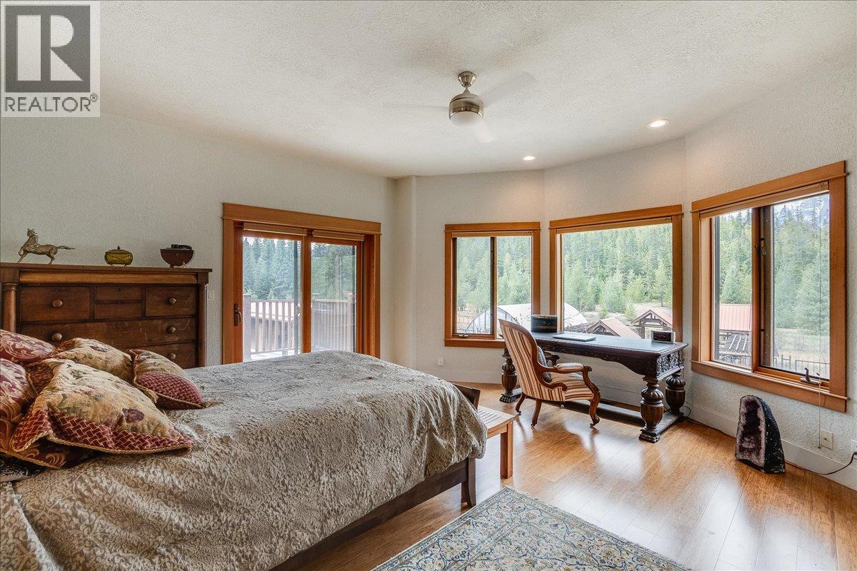 8751 6 Highway - 23