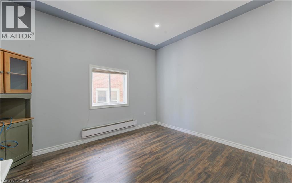 138 COURTLAND Avenue E, Kitchener, Ontario, N2G2V1 — Photo 10