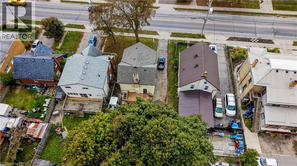 138 COURTLAND Avenue E - 22