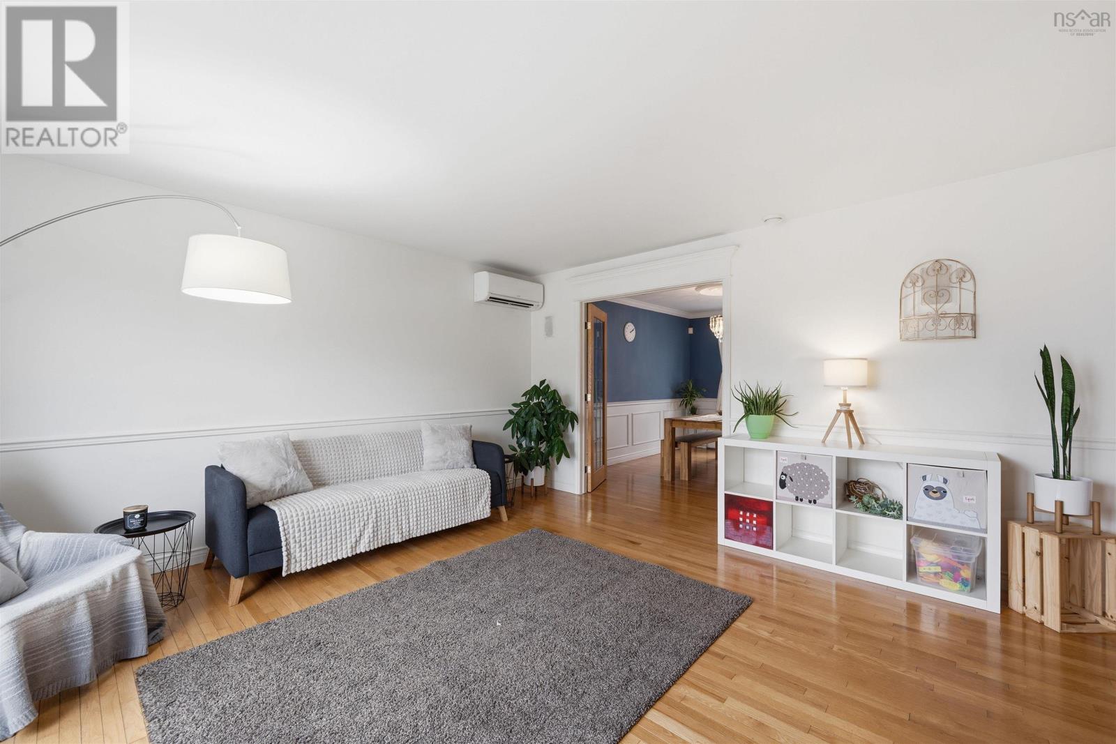 Property 10 of 49 of 23 Wilton Crescent