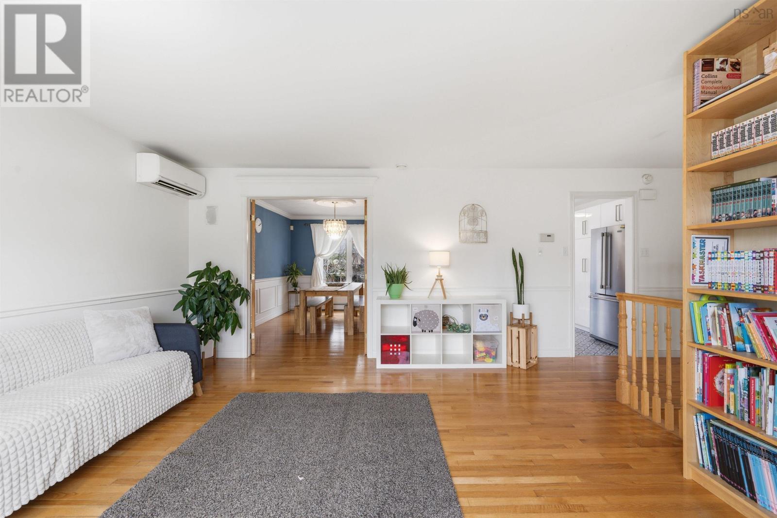 Property 11 of 49 of 23 Wilton Crescent