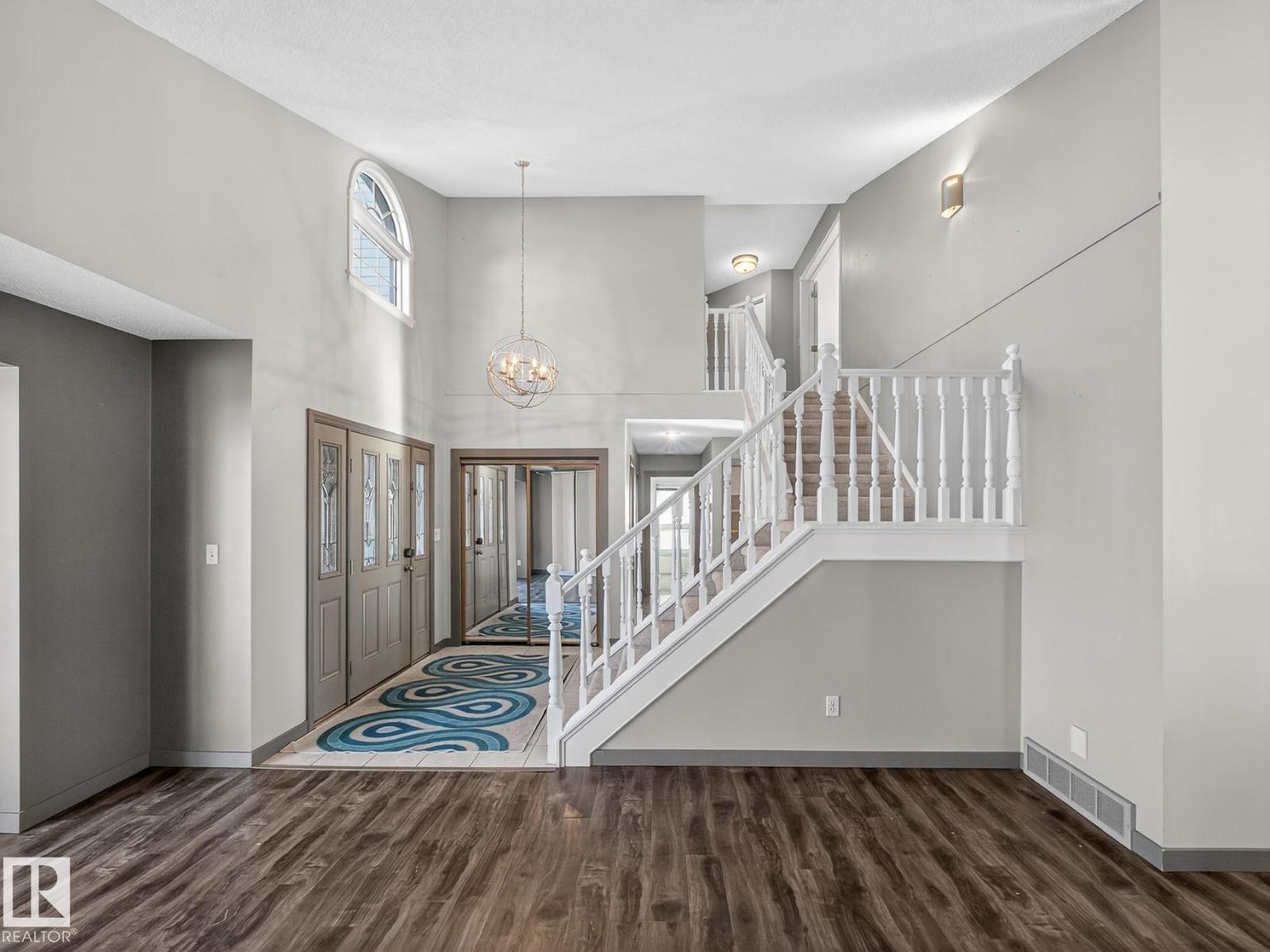 7 NOTTINGHAM BV, Sherwood Park