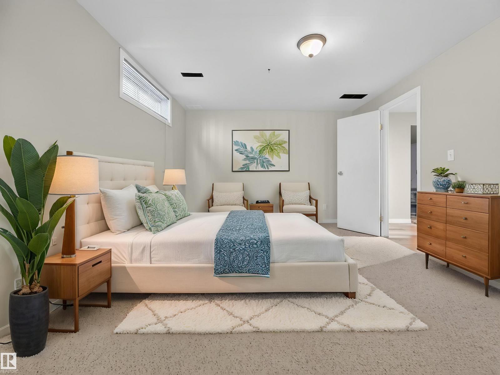 7 NOTTINGHAM BV, Sherwood Park