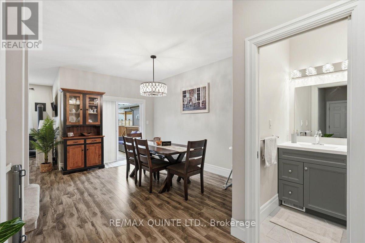 7 CURTIS STREET - 14