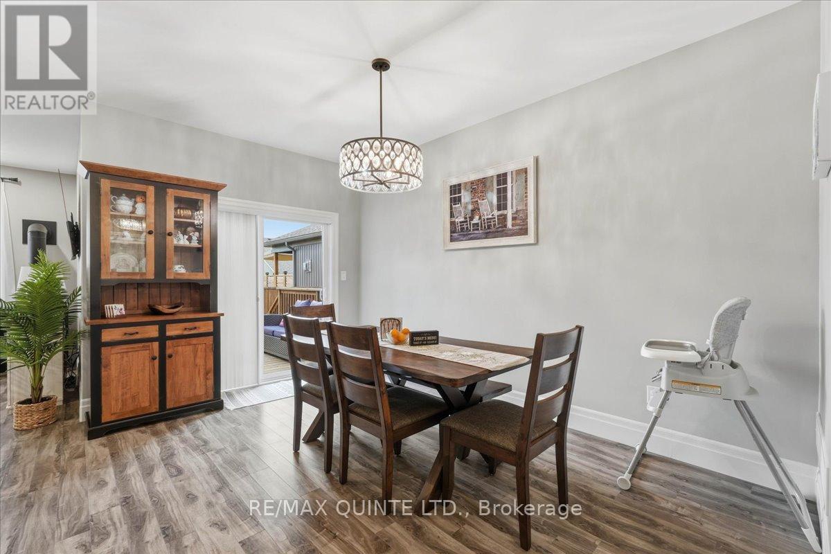 7 CURTIS STREET - 15