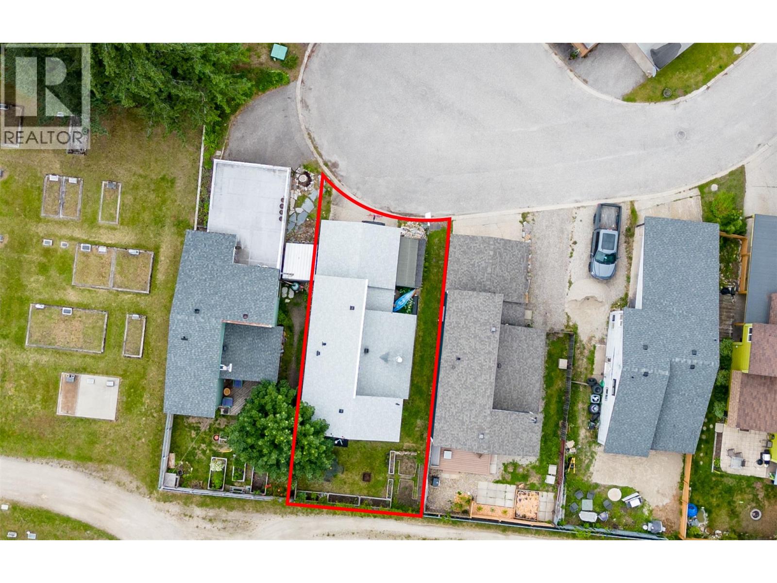 1852 Corbin Place, Revelstoke