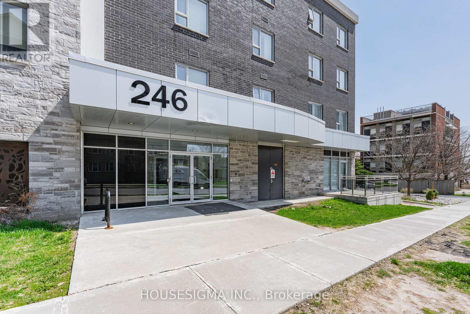 #PH-03 246 LESTER STREET - 5