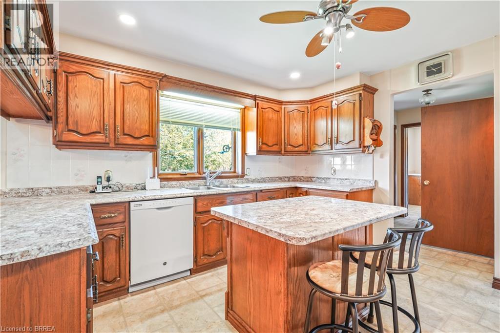 14 KIMBERLY Road - 16