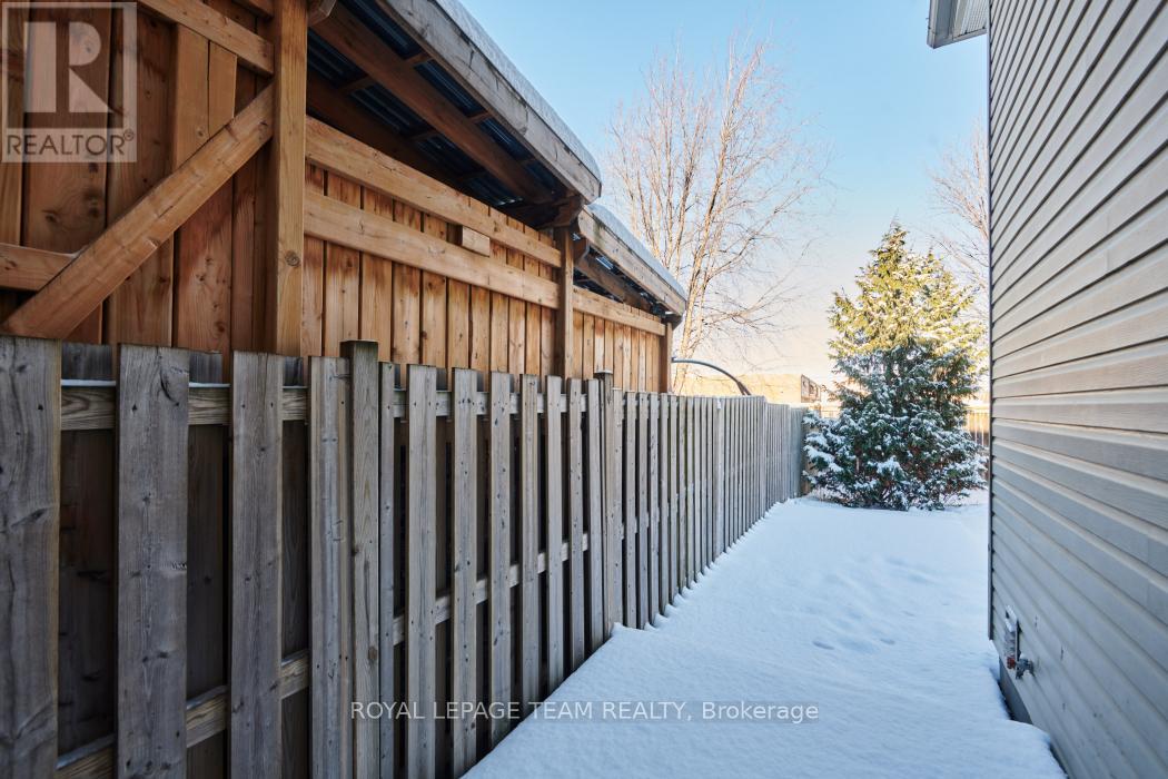 541 SALZBURG DRIVE - 33