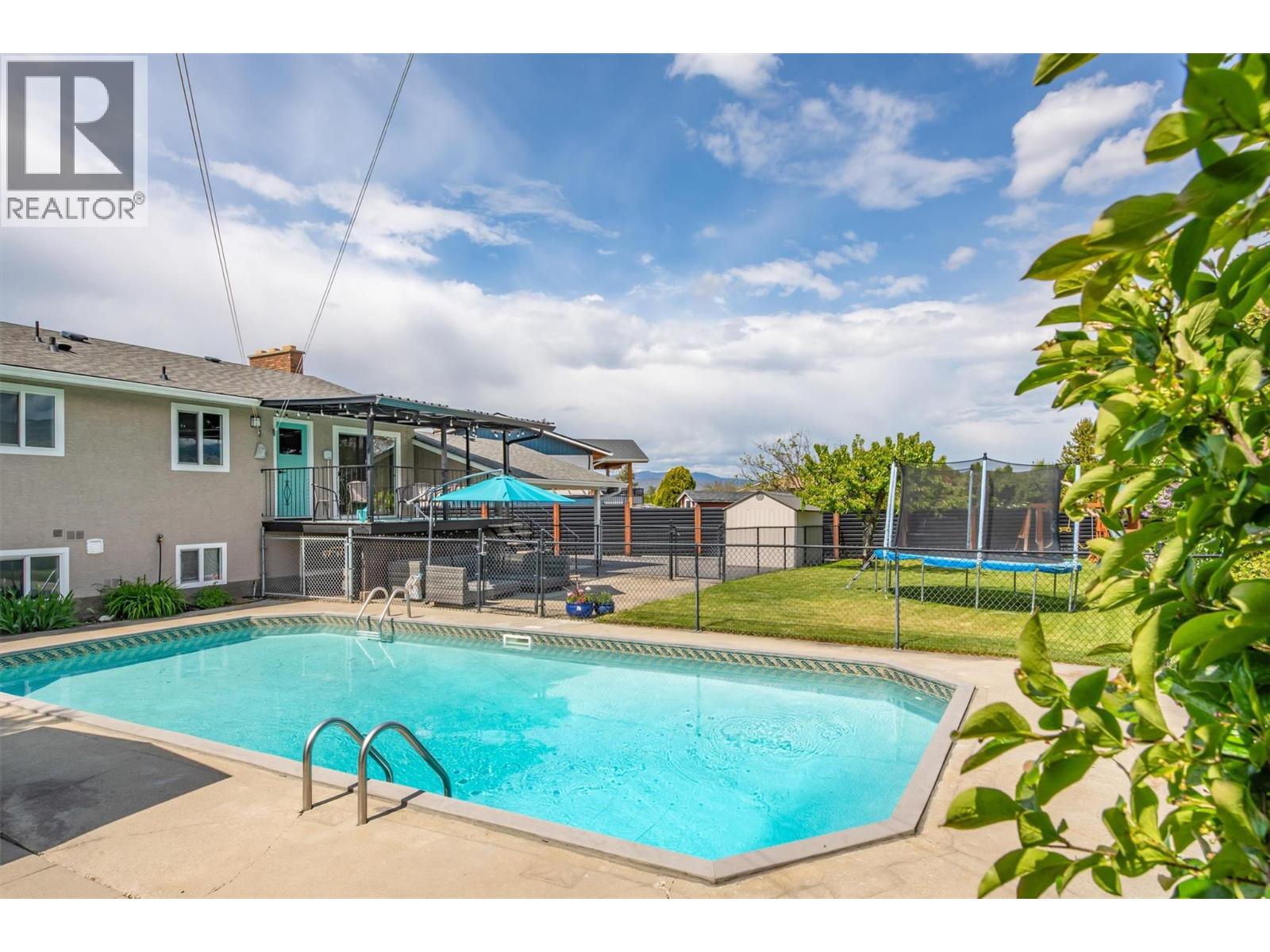 210 Pisces Road - 21