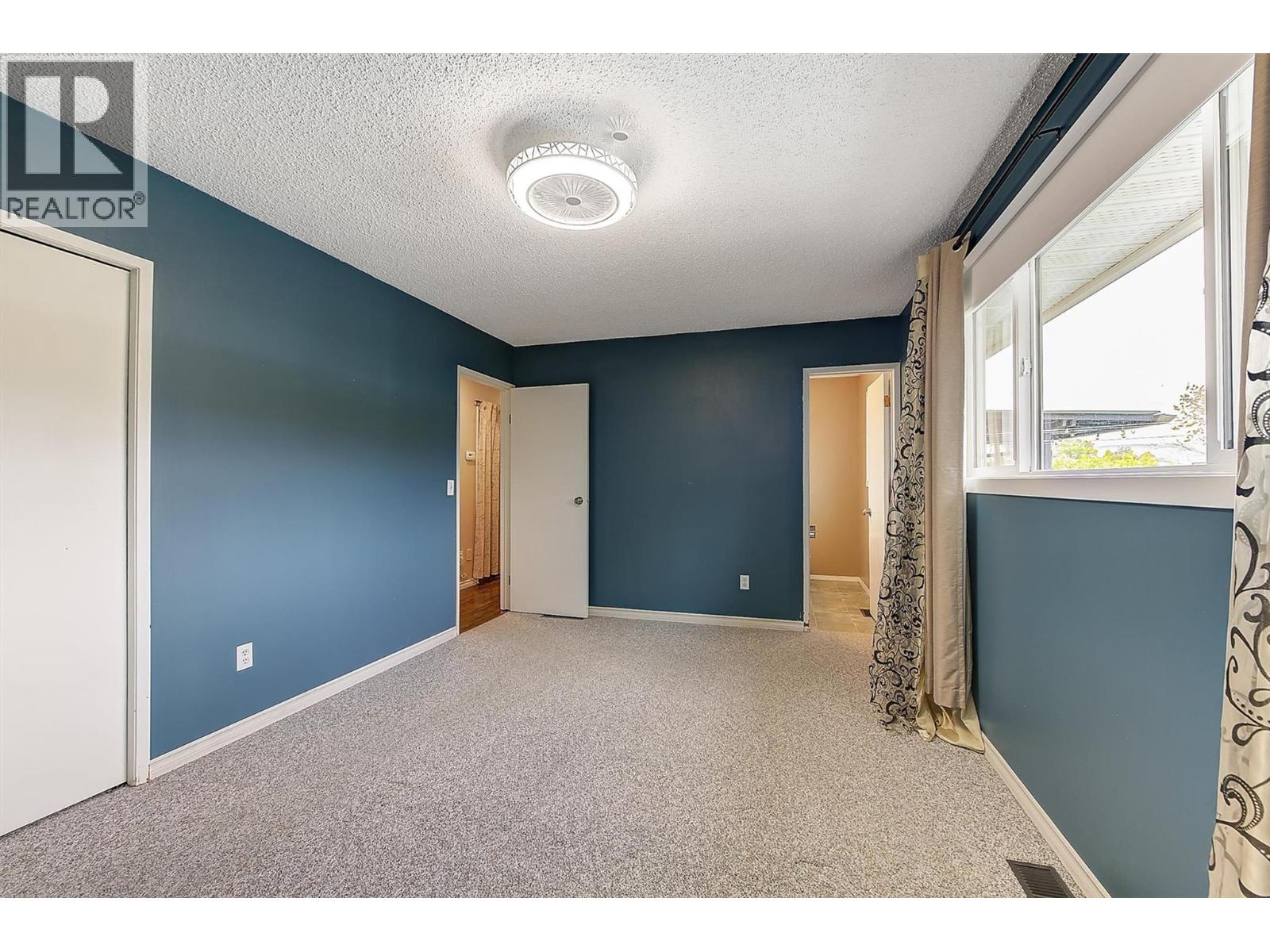210 Pisces Road, Kelowna