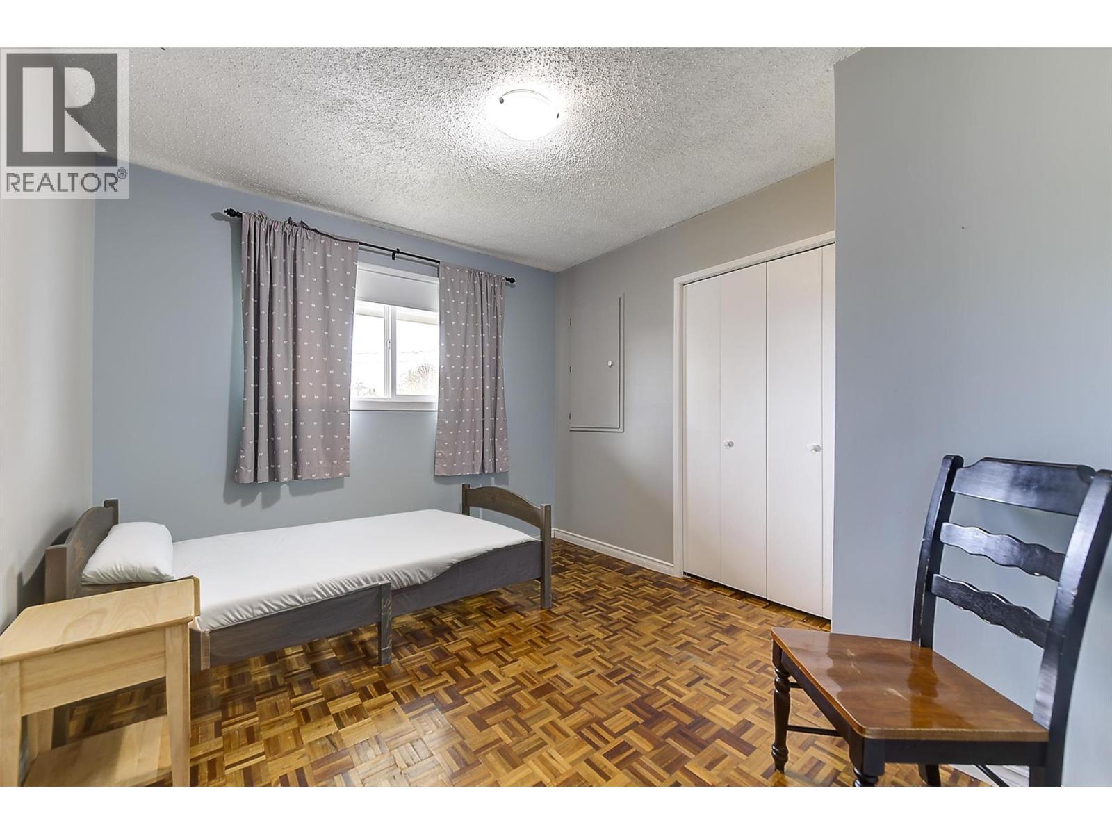 210 Pisces Road - 32