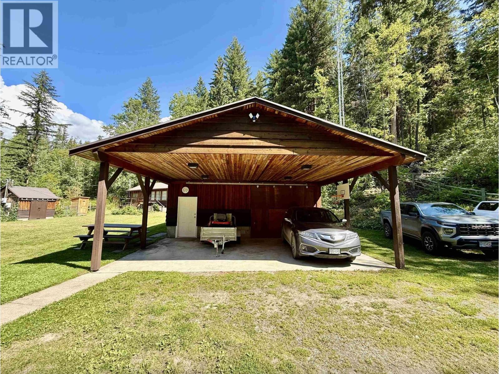 3662 HIGGINS ROAD - 6
