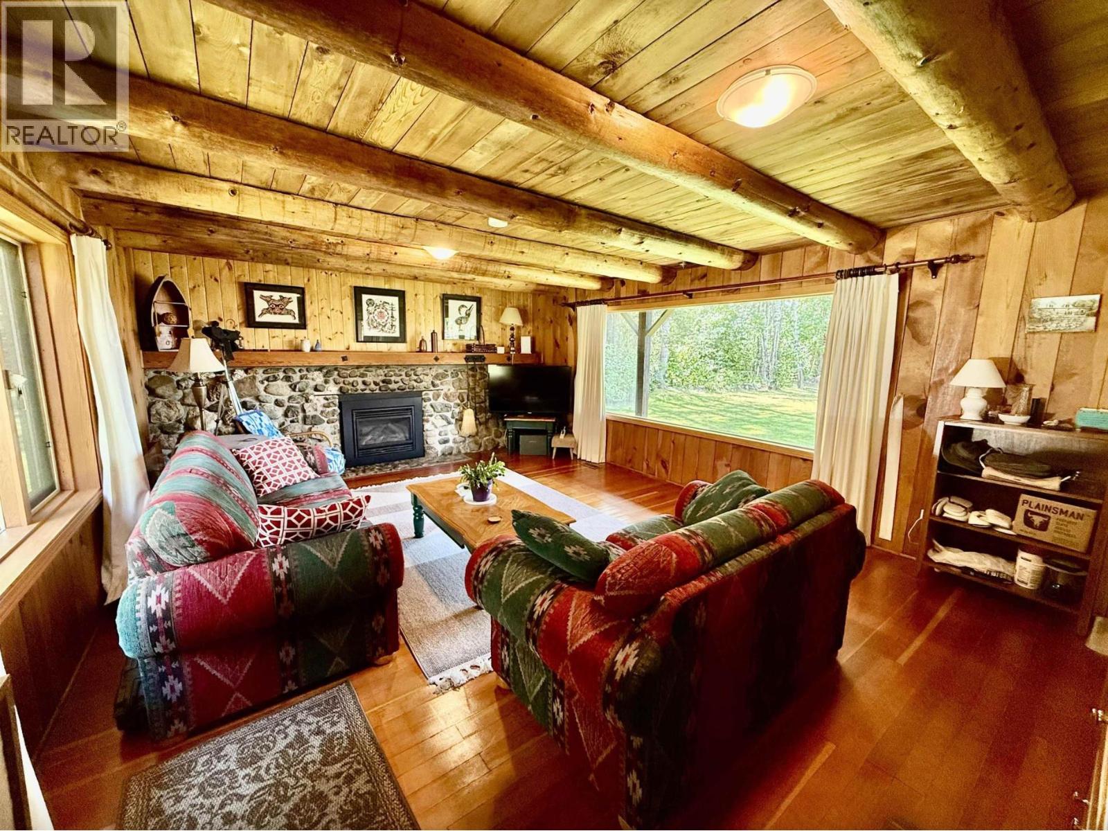 3662 HIGGINS ROAD - 17