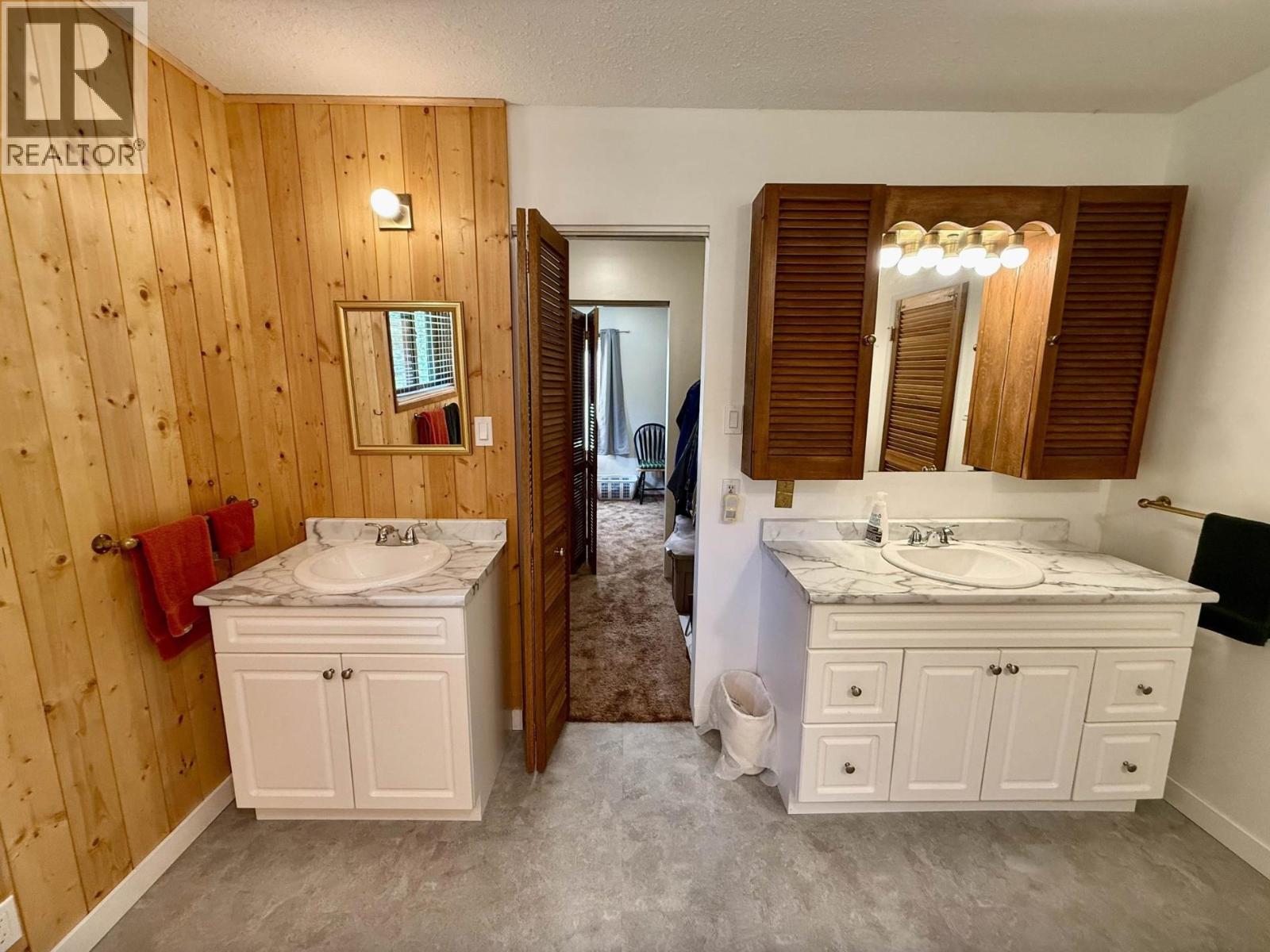3662 HIGGINS ROAD - 28