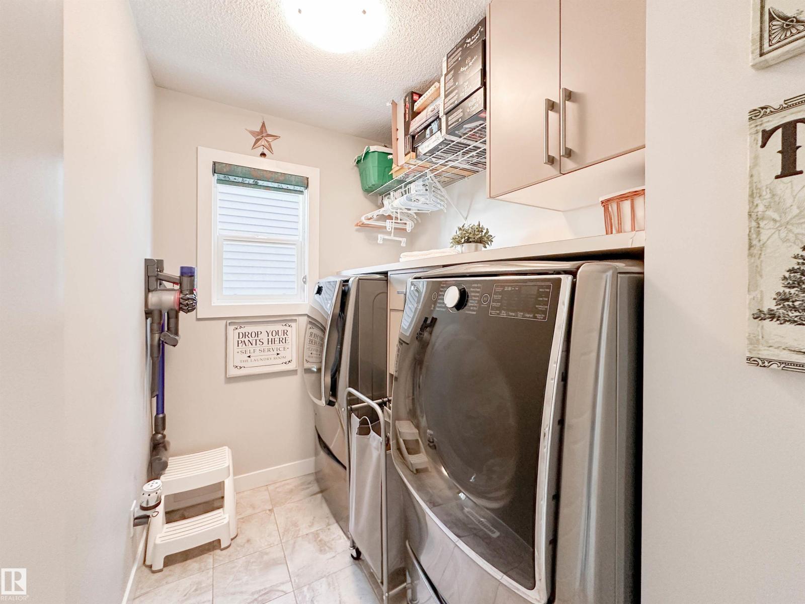 103 JOYAL WY, St. Albert
