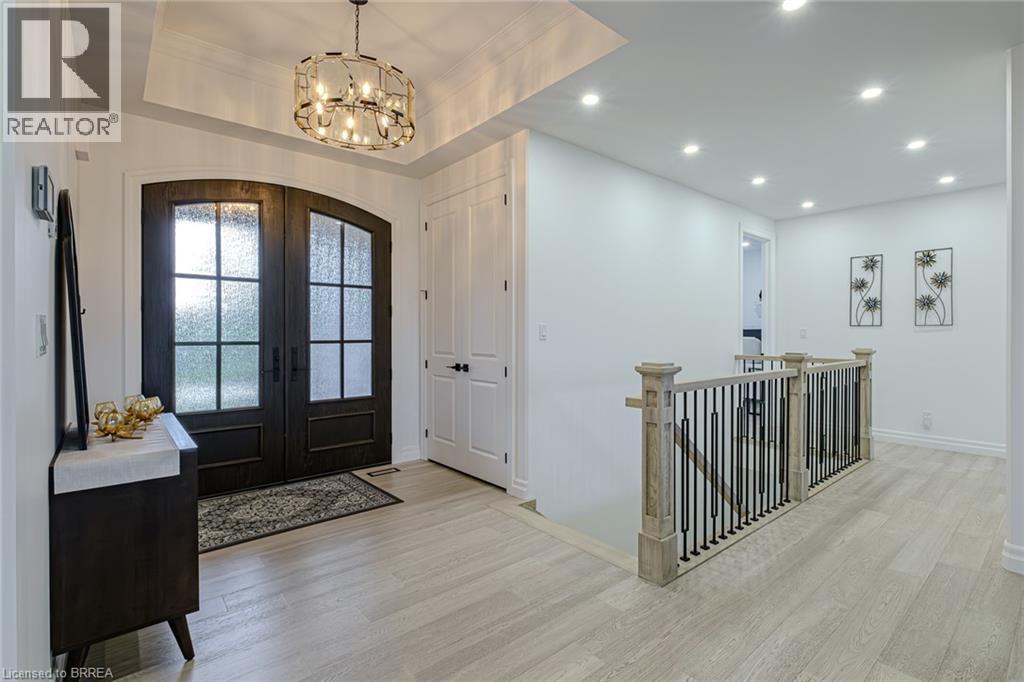 18 BANNISTER Street, Oakland, Ontario, N0E1L0 — Photo 3