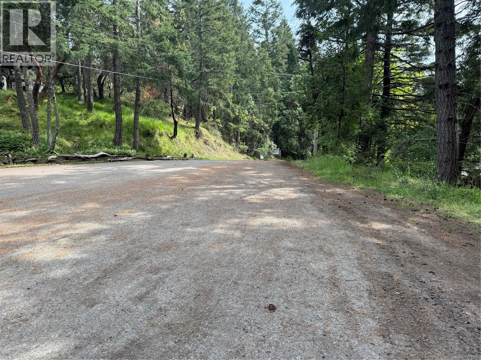 422 Elizabeth Dr, Salt Spring