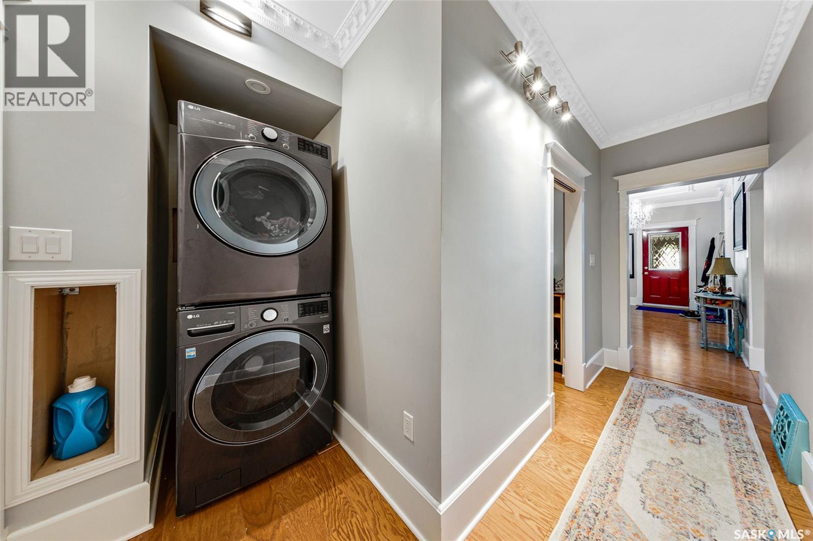518 12th STREET E - 20