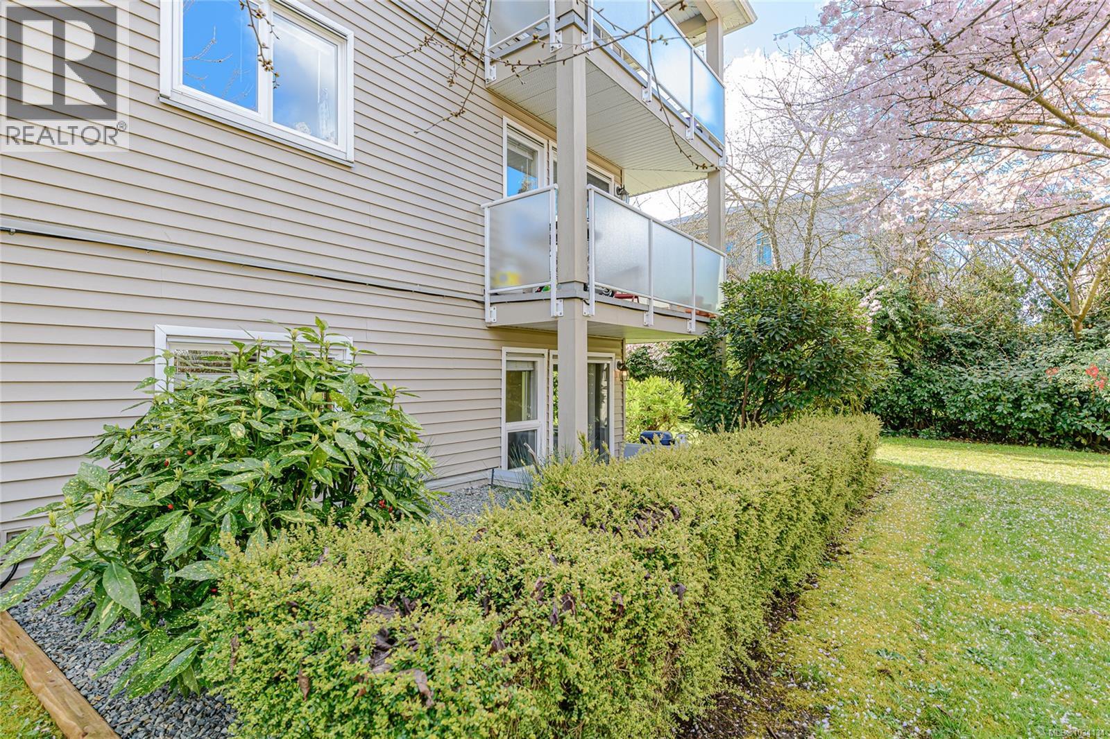 #103 3180 Albina St - 24