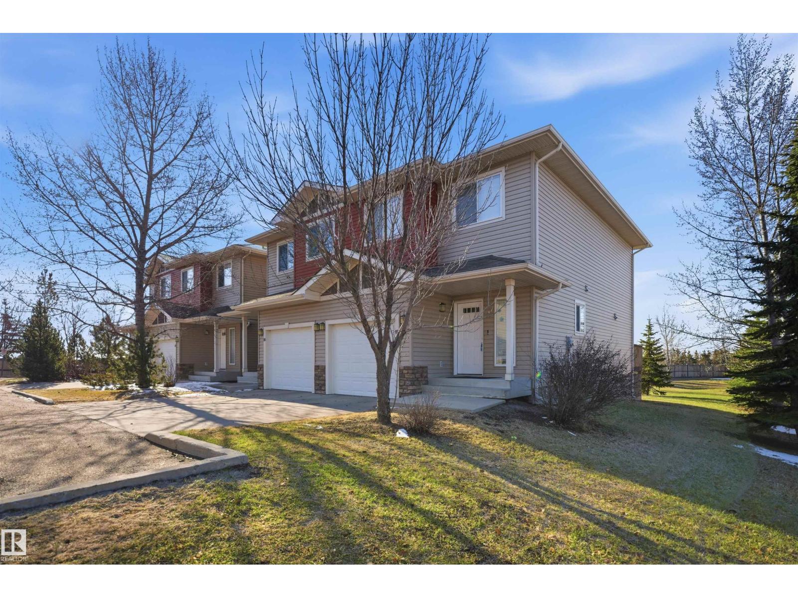 #19 15151 43 ST NW, Edmonton