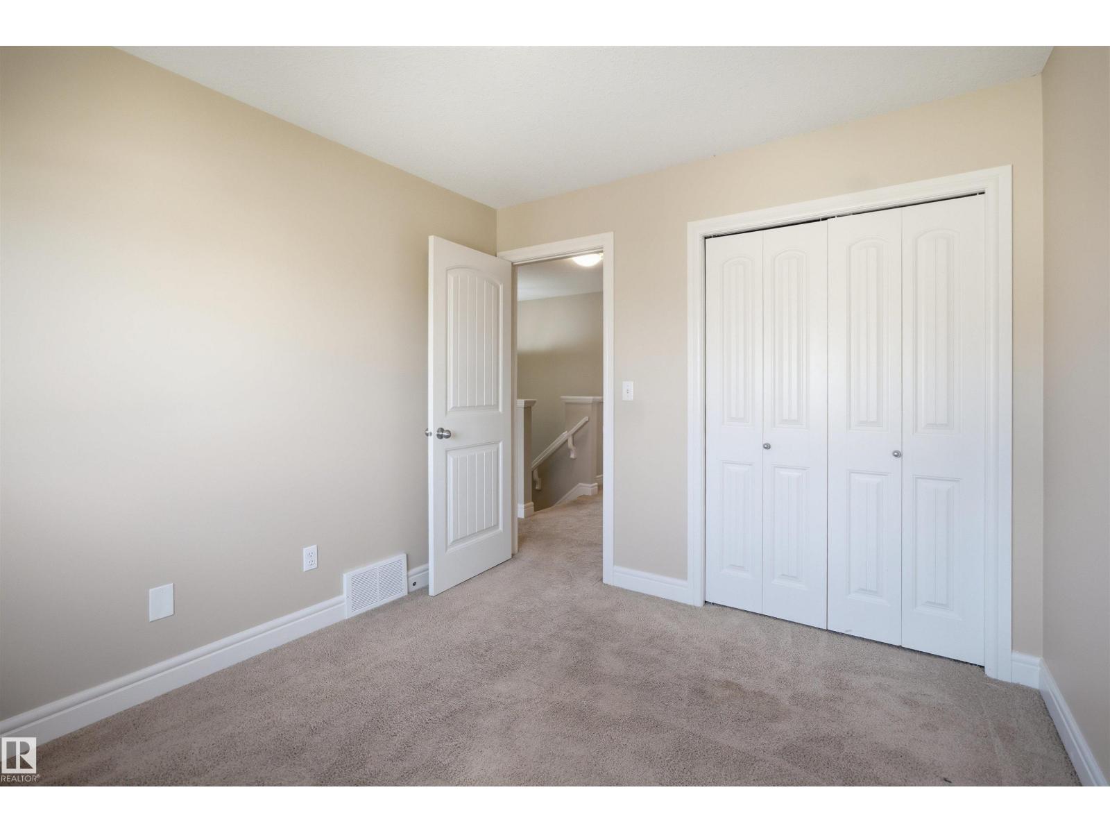 #19 15151 43 ST NW, Edmonton