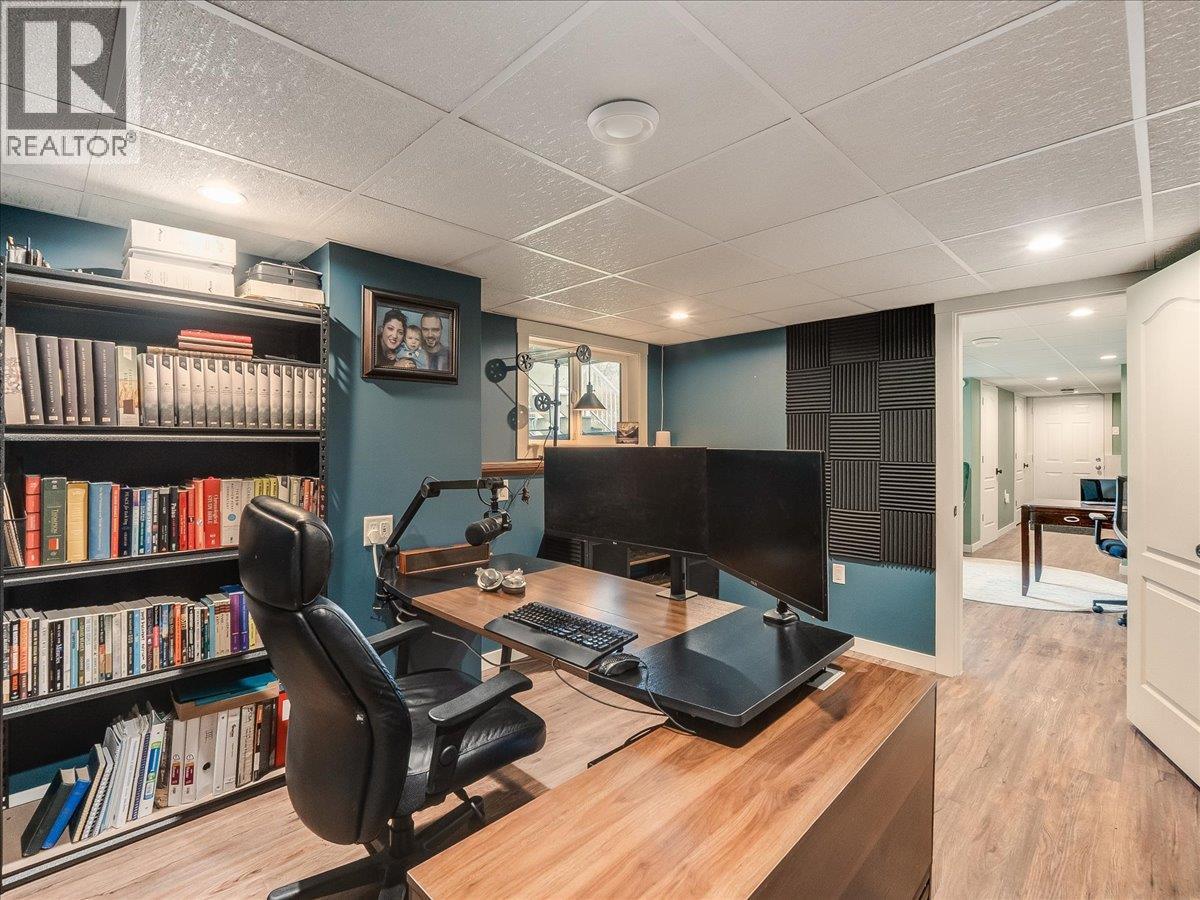 148 100TH Street - 44