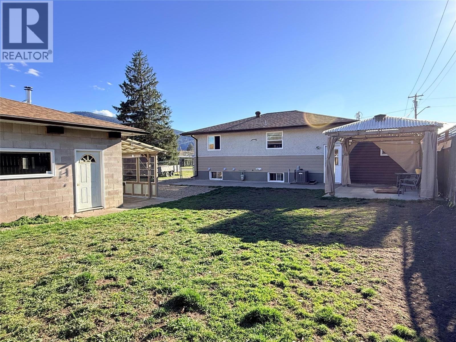 6980 17TH Street - 2