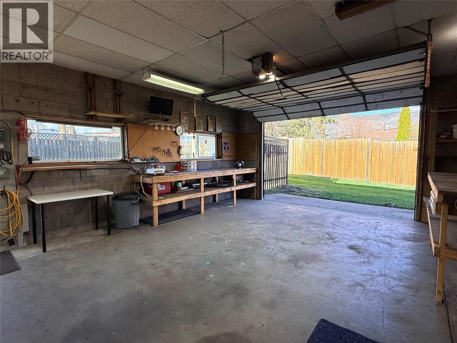 6980 17TH Street - 34