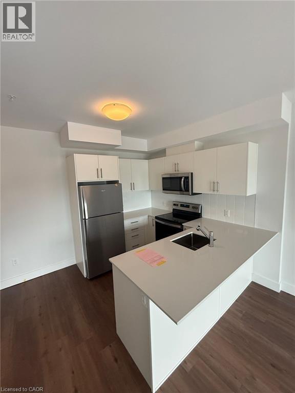1000 LACKNER Place Unit# 401, Kitchener, Ontario, N2A0L4 — Photo 3