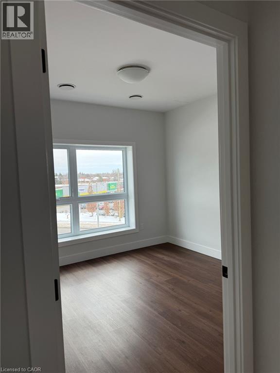 1000 LACKNER Place Unit# 401, Kitchener, Ontario, N2A0L4 — Photo 5