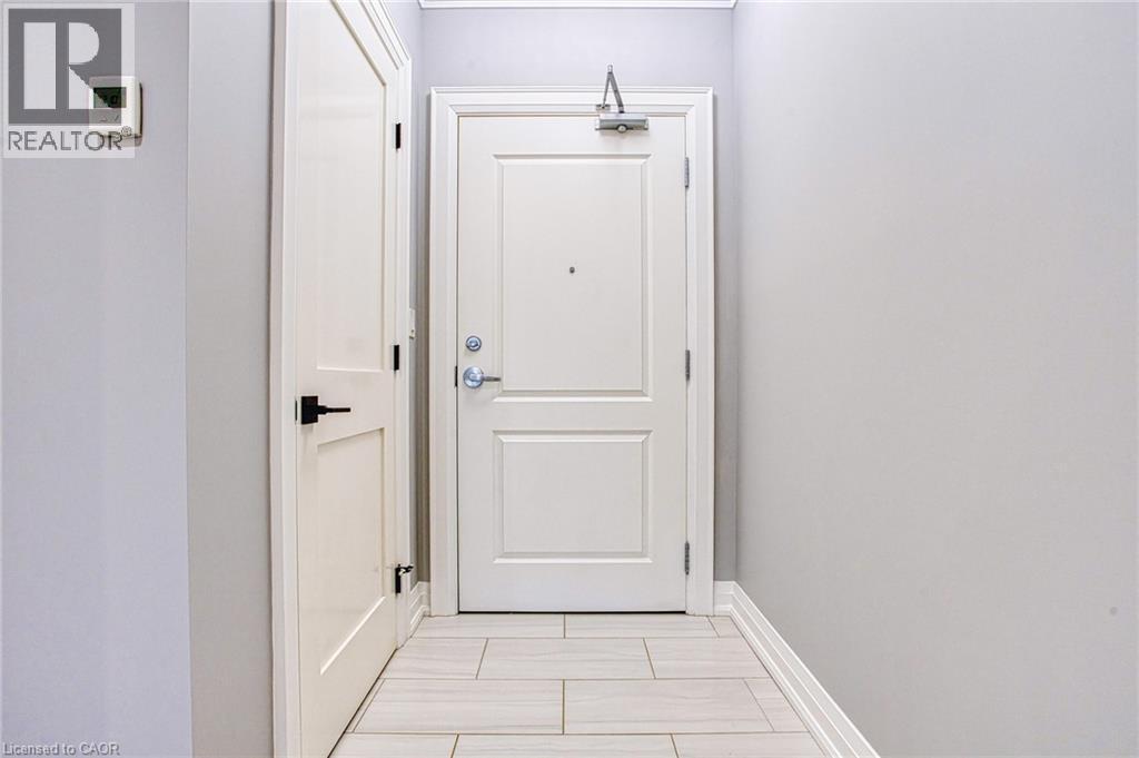 257 MILLEN Road Unit# 205, Stoney Creek, Ontario, L8E2H1 — Photo 4