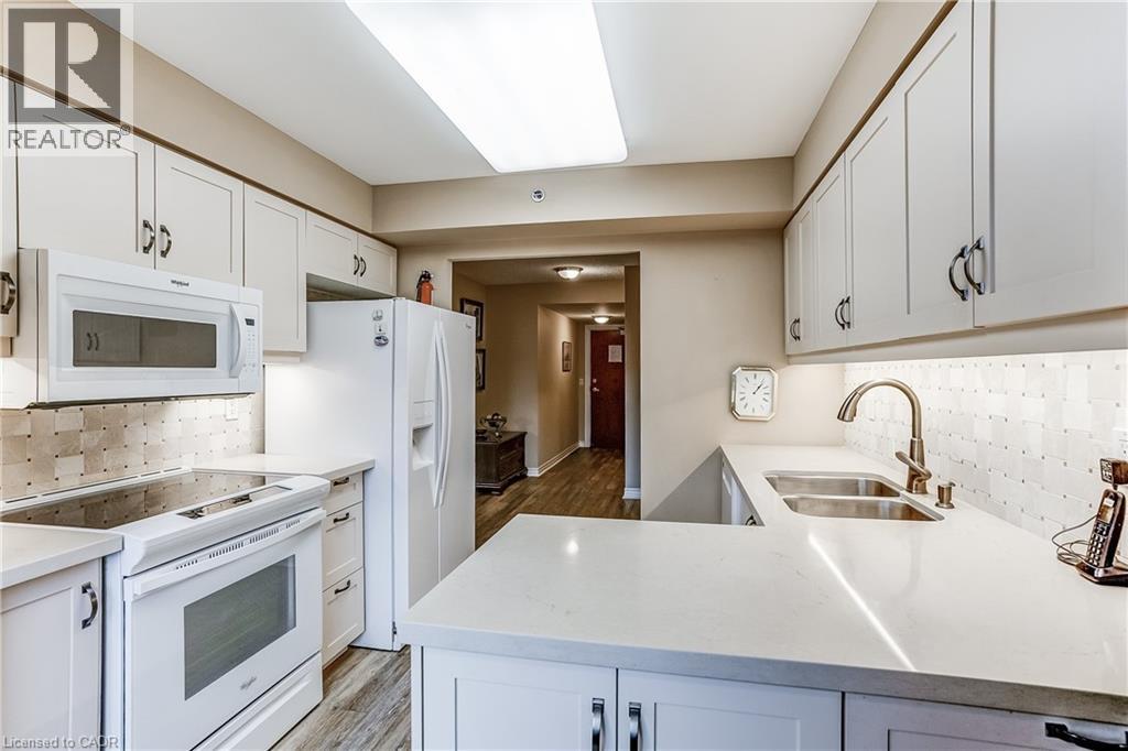 100 BURLOAK Drive Unit# 1201, Burlington, Ontario, L7L6P6 — Photo 12