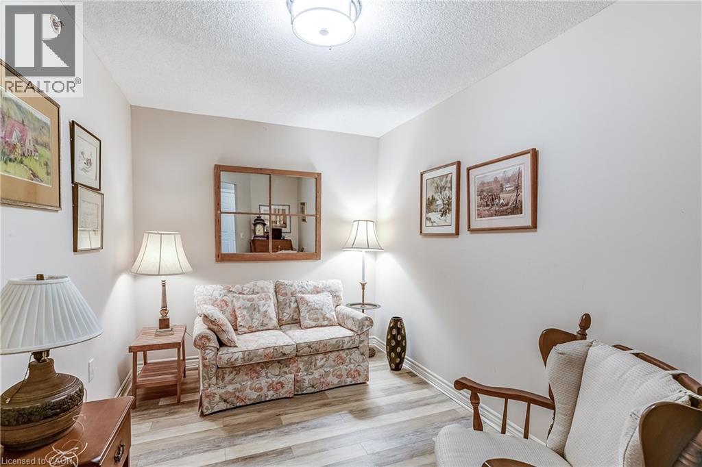100 BURLOAK Drive Unit# 1201, Burlington, Ontario, L7L6P6 — Photo 5