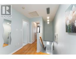 28 Shining Star Crescent, Toronto, ON M6M5L6 Photo 19