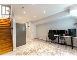 28 Shining Star Crescent, Toronto, ON M6M5L6 Photo 34