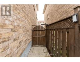 28 Shining Star Crescent, Toronto, ON M6M5L6 Photo 43