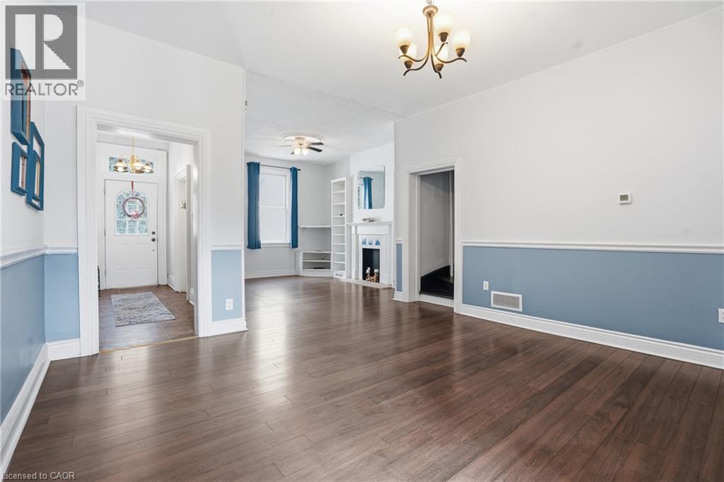 137 MARKET Street - 5