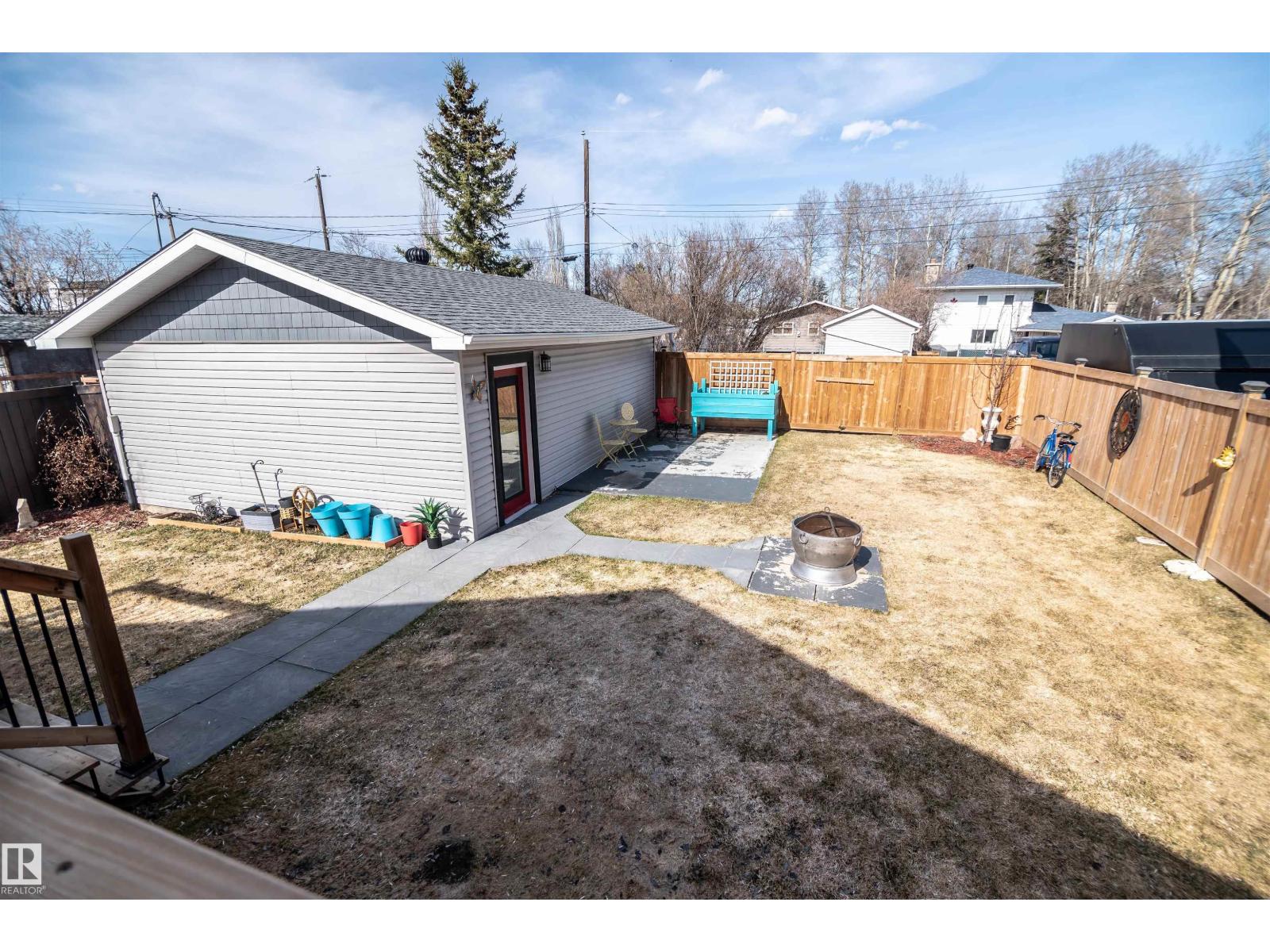 5007 57 ST - 47