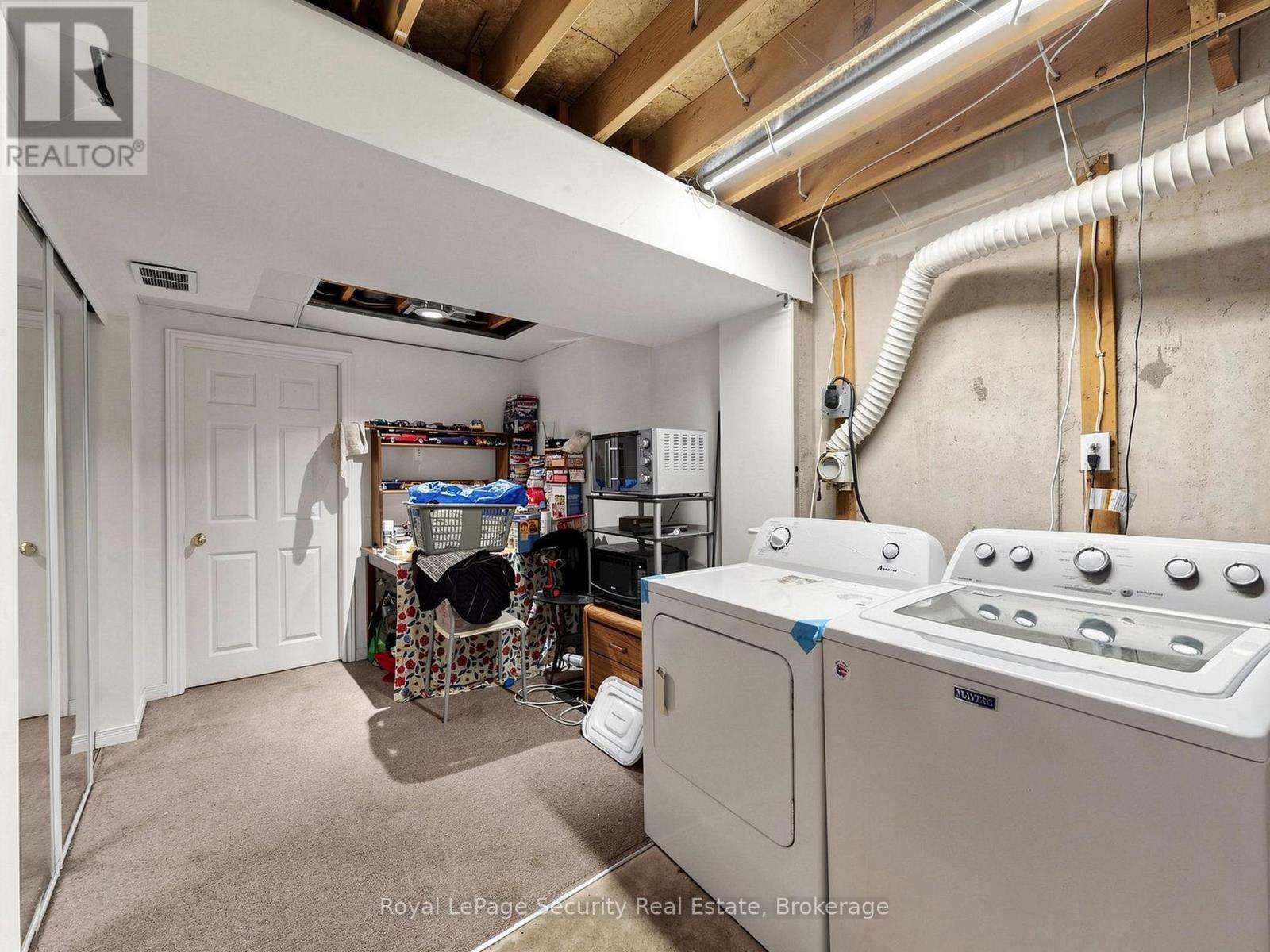 40 LANGDALE CRESCENT - 33