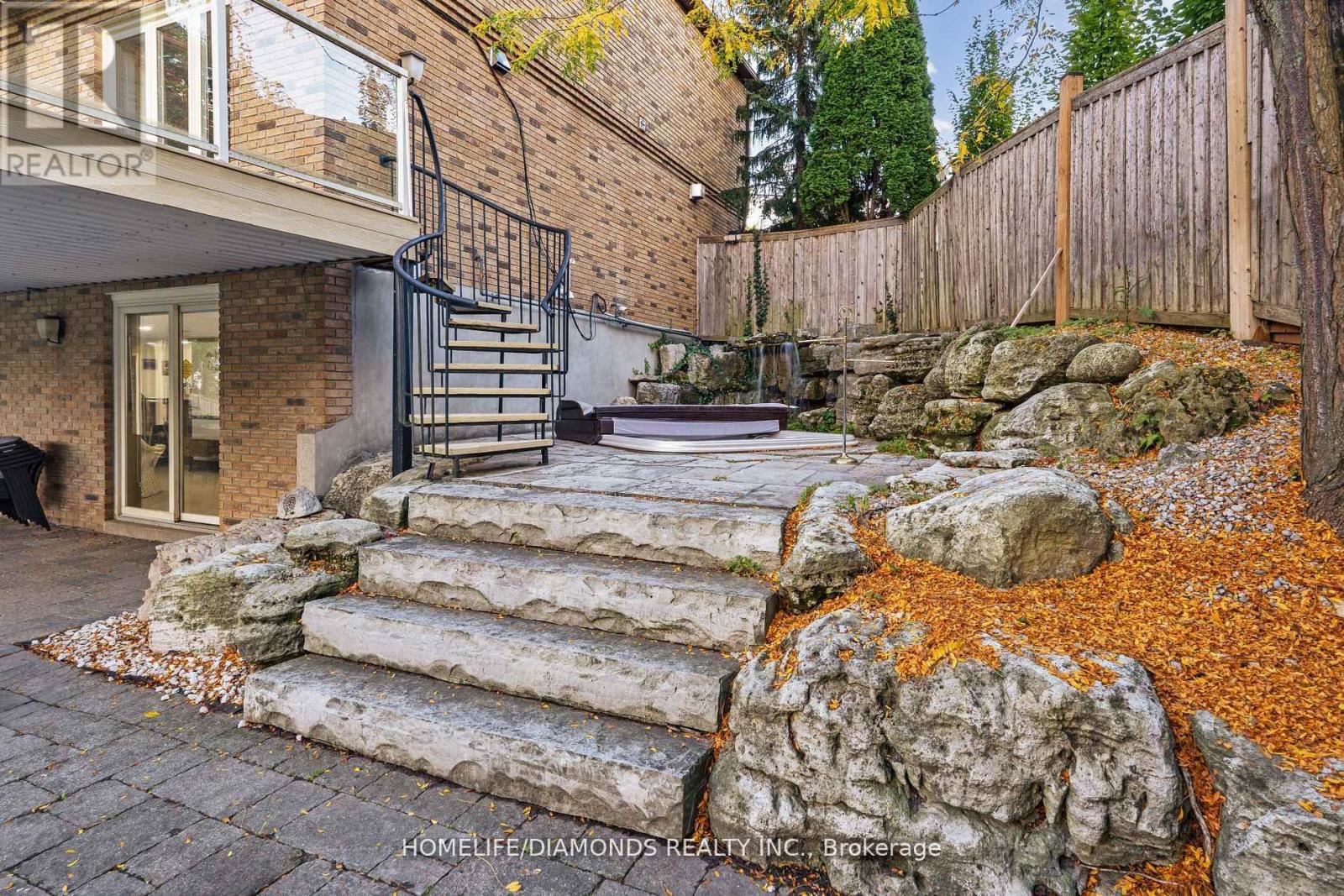 47 RIDGE POINT DRIVE - 5