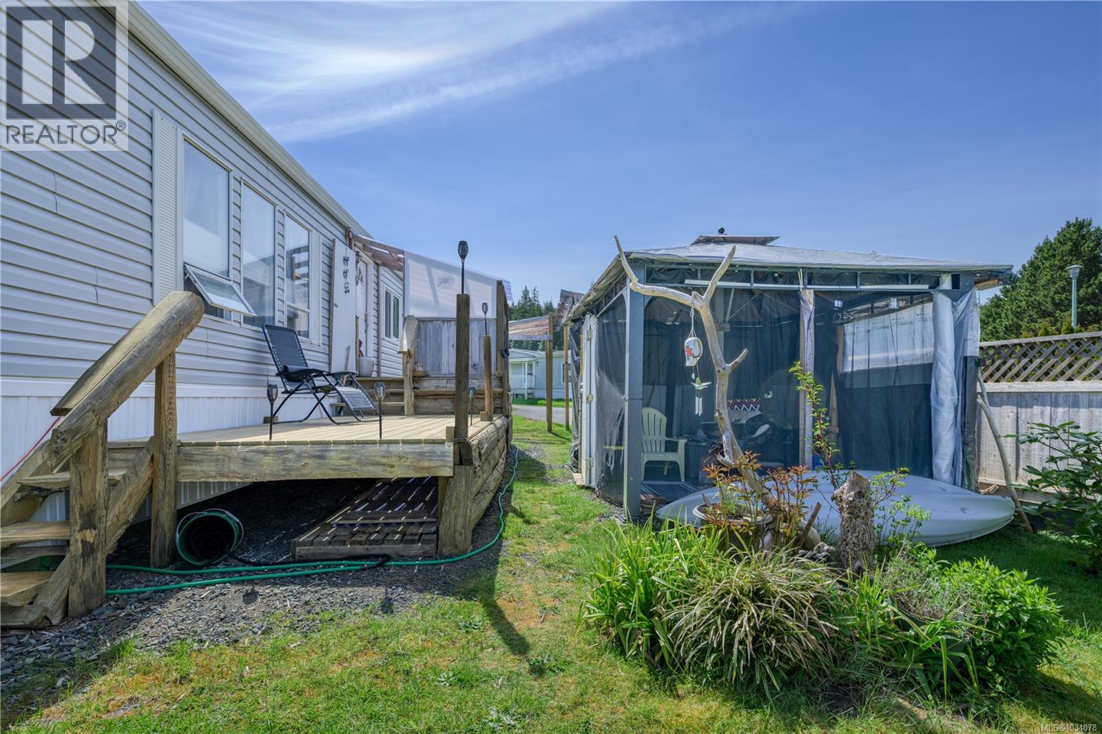 #1 5250 Beaver Harbour Rd - 21