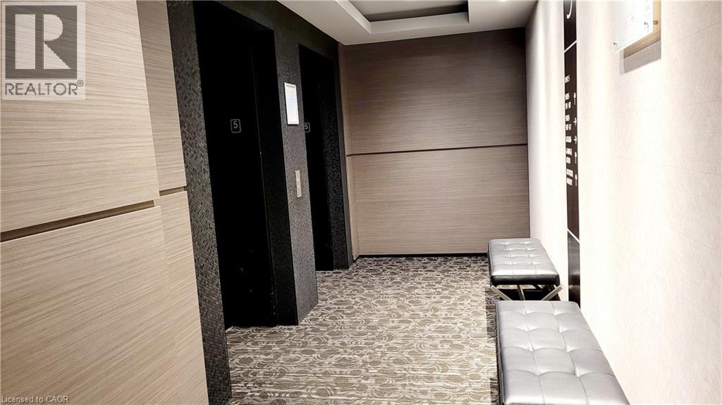 50 KAITTING Trail Unit# 510, Oakville, Ontario, L6M5N3 — Photo 3