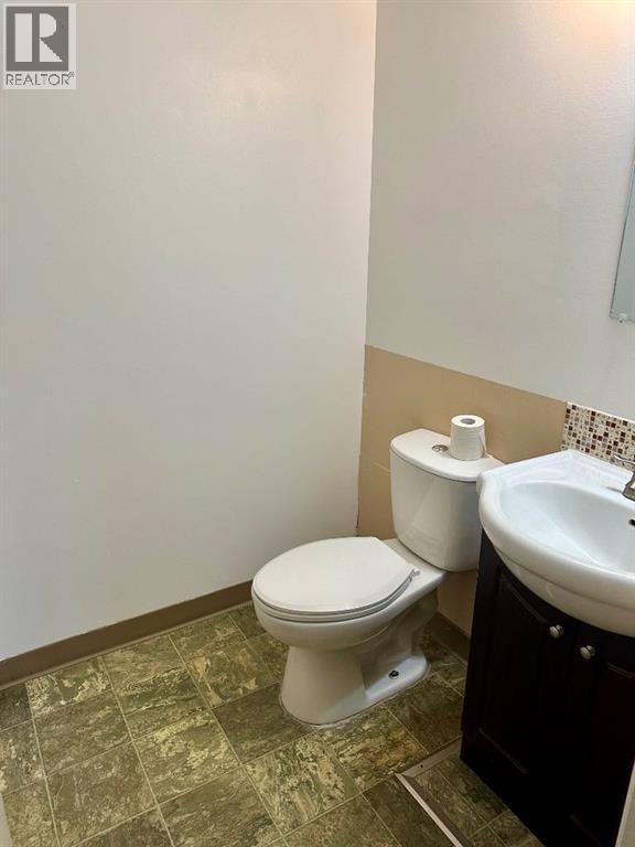 10016 103 Avenue — photo 10