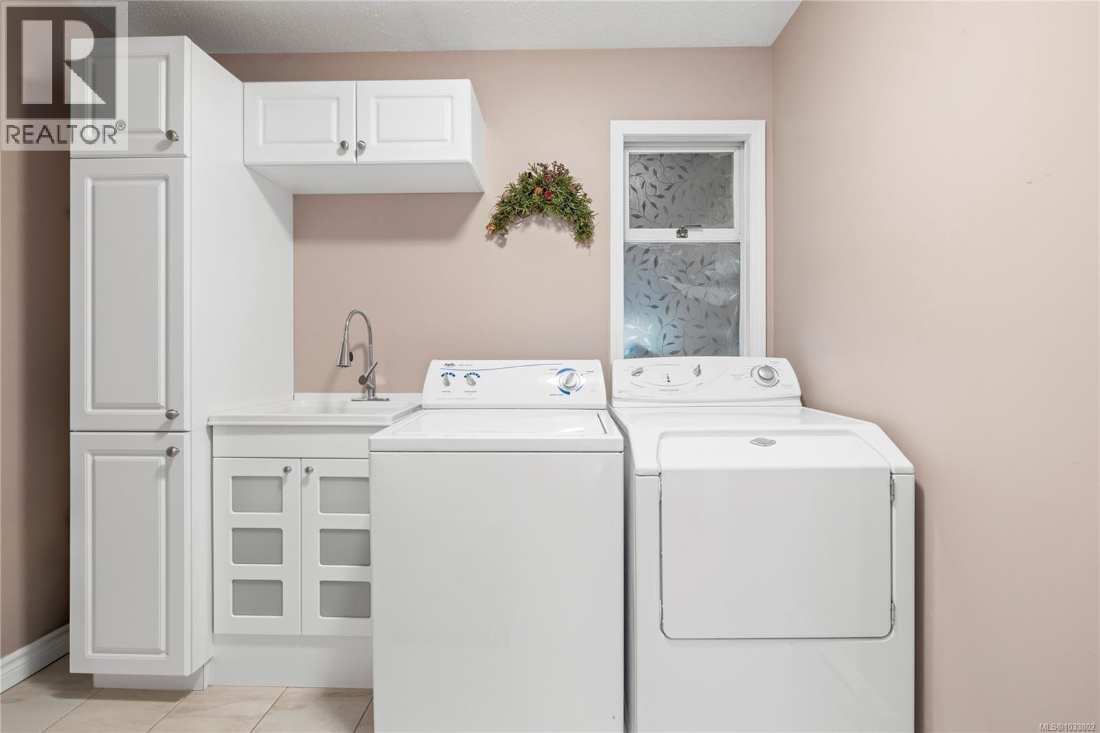3653 Glen Oaks Dr - 24
