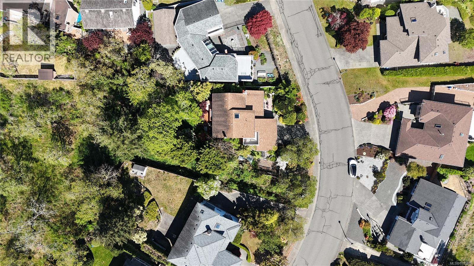 3653 Glen Oaks Dr - 75
