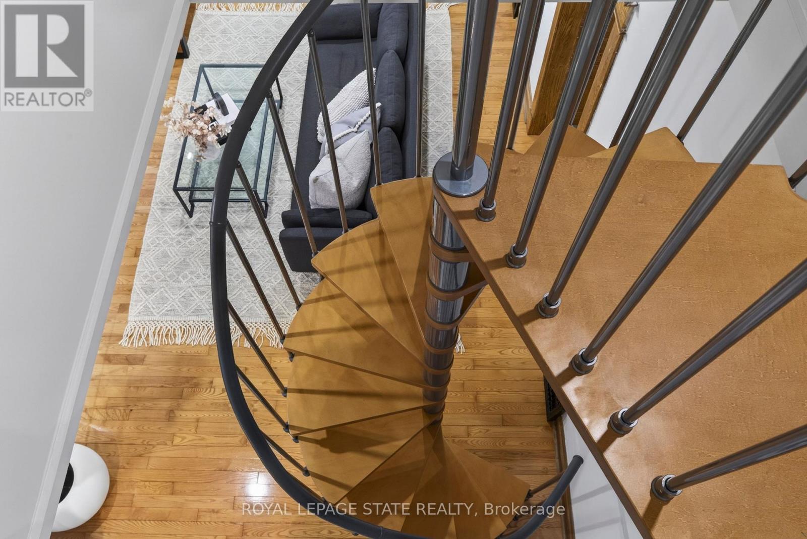 105 HIGHLAND AVENUE - 40