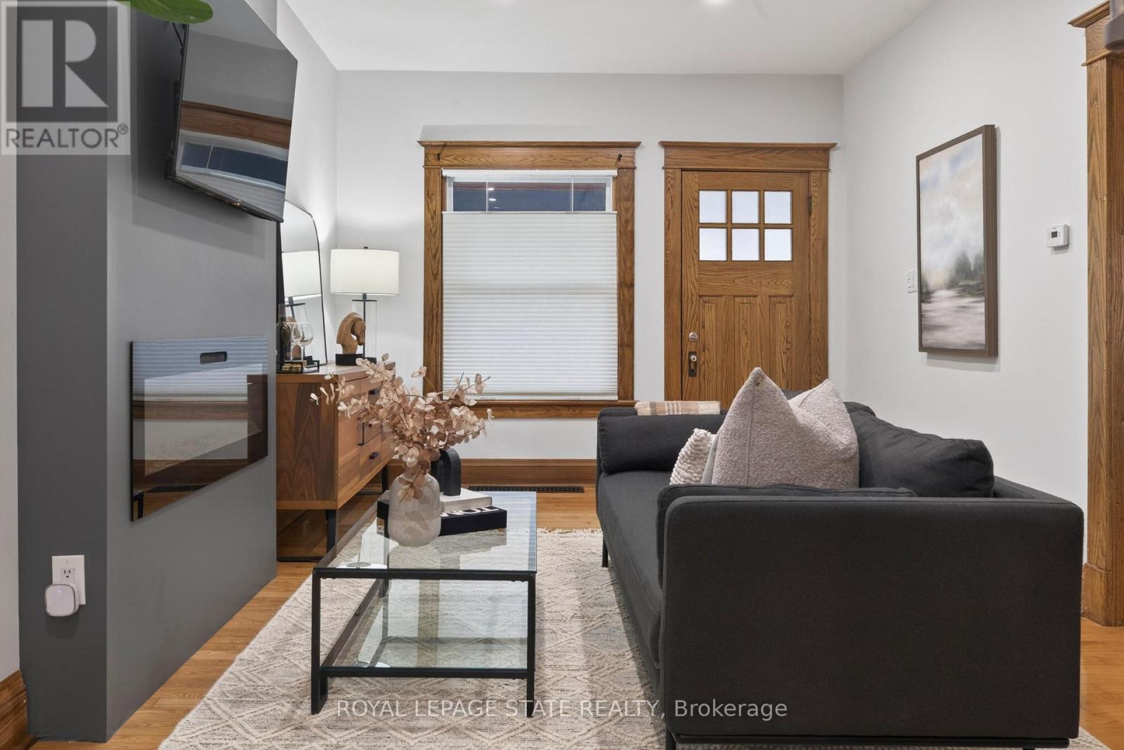 105 HIGHLAND AVENUE - 8