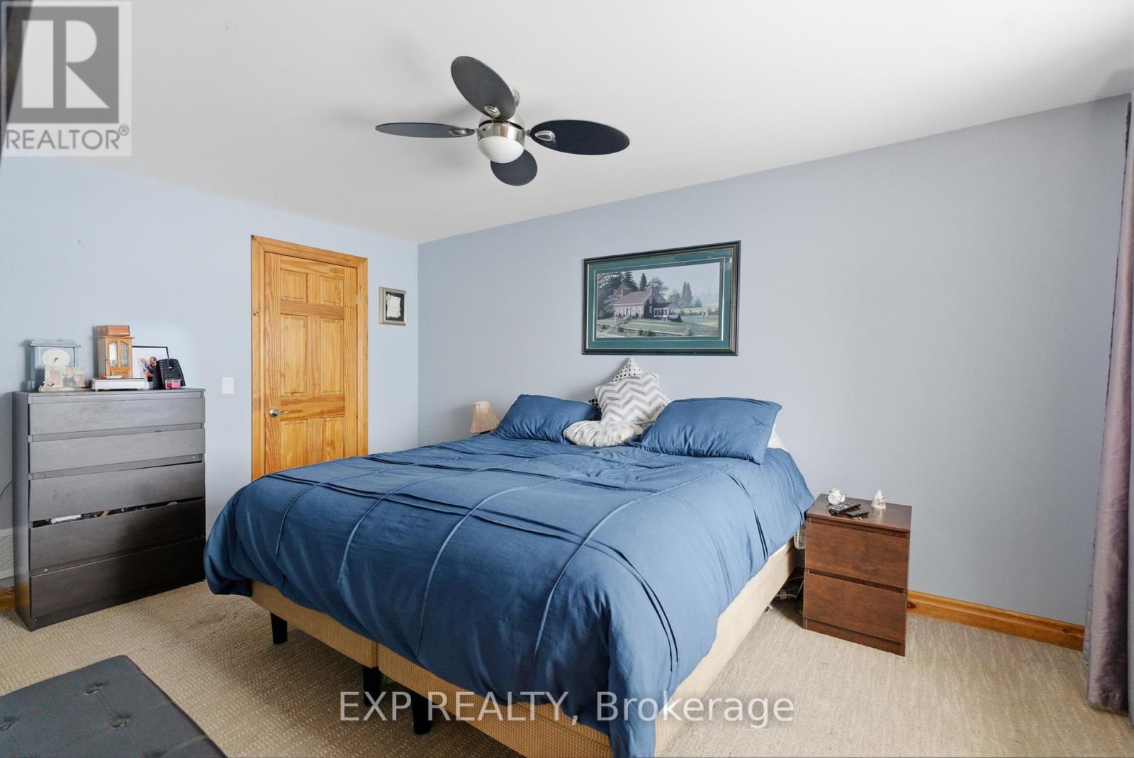 38 COWANS CRESCENT - 22