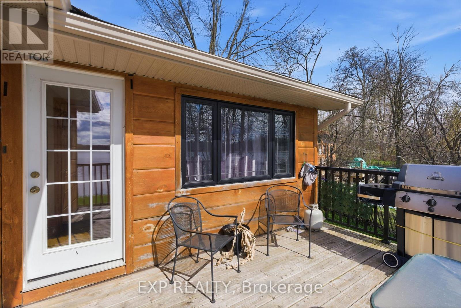 38 COWANS CRESCENT - 9